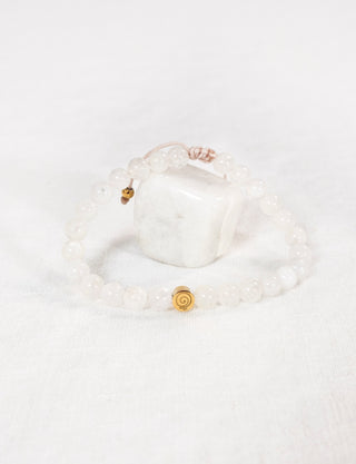 Moonstone Crystal Reminder Bracelet – New Beginnings | Adult